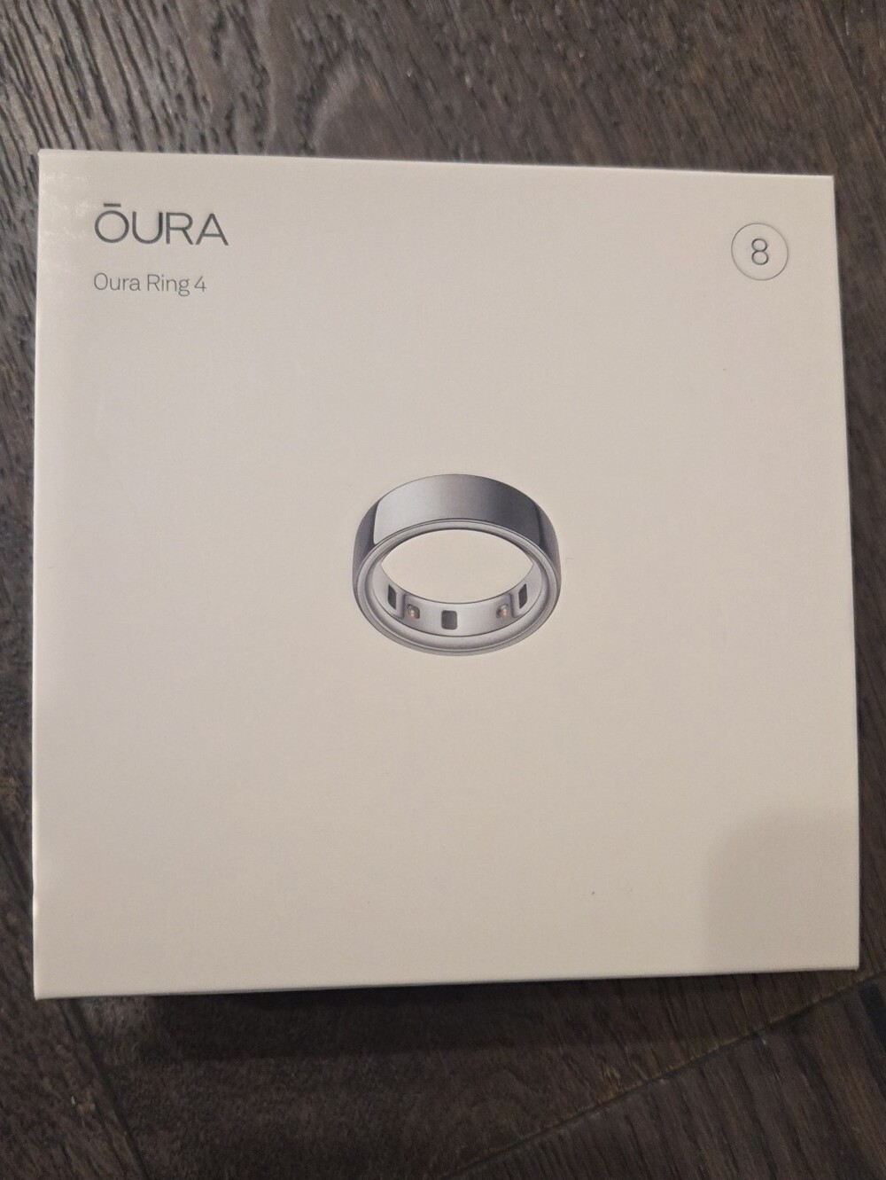 Oura Ring 4 Silver Ring Size 8 NWT With Box